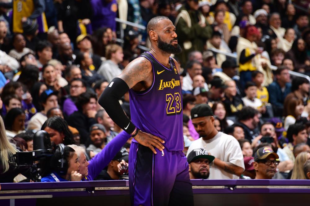 显现出了顶 显现出了顶